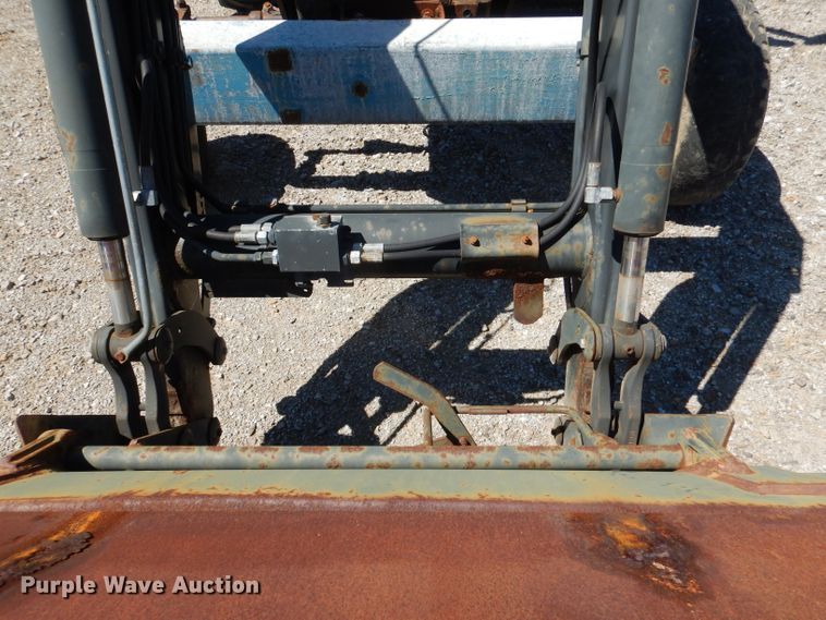 image for item DL3061 2002 New Holland TS100  tractor