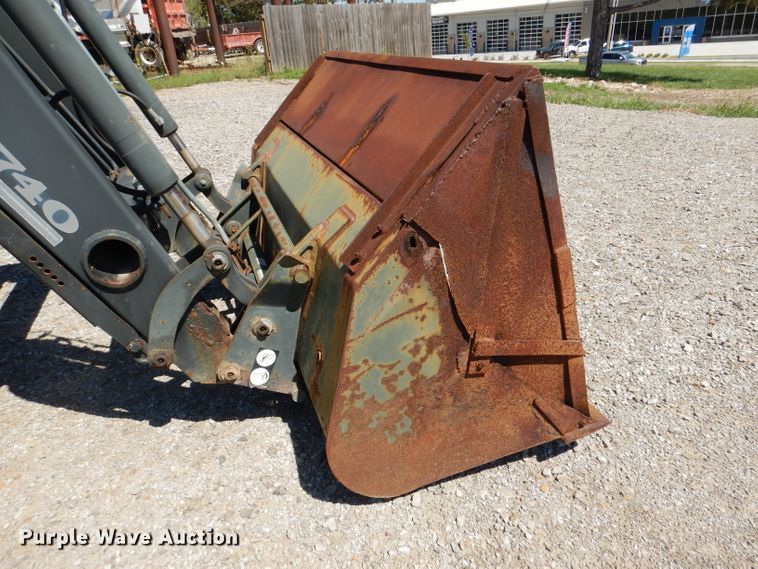 image for item DL3061 2002 New Holland TS100  tractor