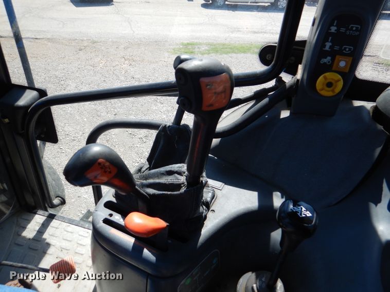 image for item DL3061 2002 New Holland TS100  tractor