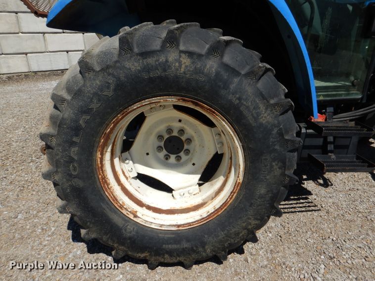 image for item DL3061 2002 New Holland TS100  tractor