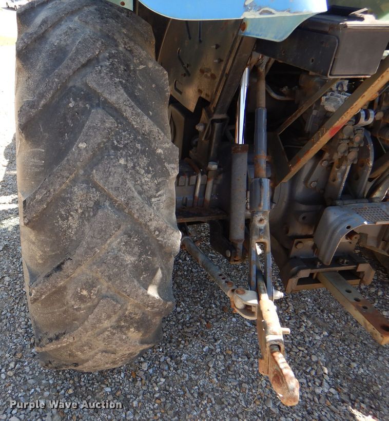 image for item DL3061 2002 New Holland TS100  tractor