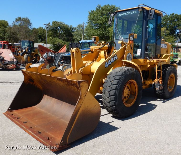 image for item DL3062 2003 John Deere 444H  wheel loader