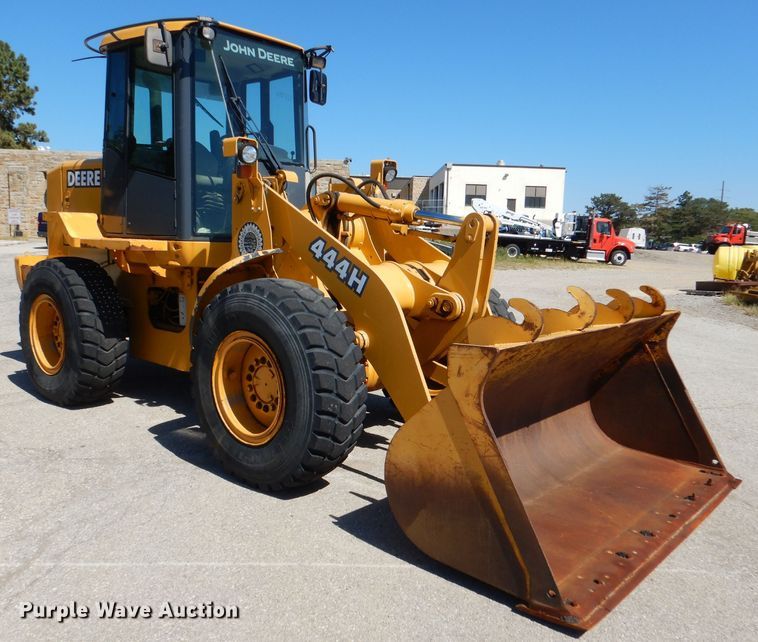 image for item DL3062 2003 John Deere 444H  wheel loader