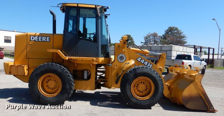 image for item DL3062 2003 John Deere 444H  wheel loader