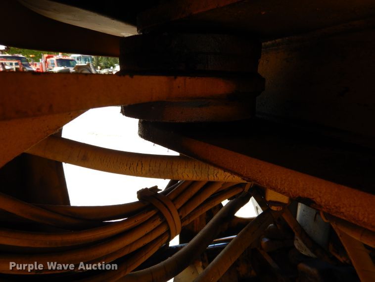 image for item DL3062 2003 John Deere 444H  wheel loader