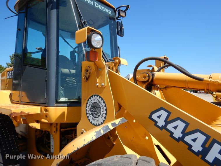 image for item DL3062 2003 John Deere 444H  wheel loader