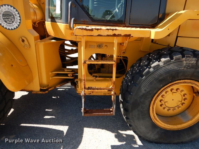 image for item DL3062 2003 John Deere 444H  wheel loader