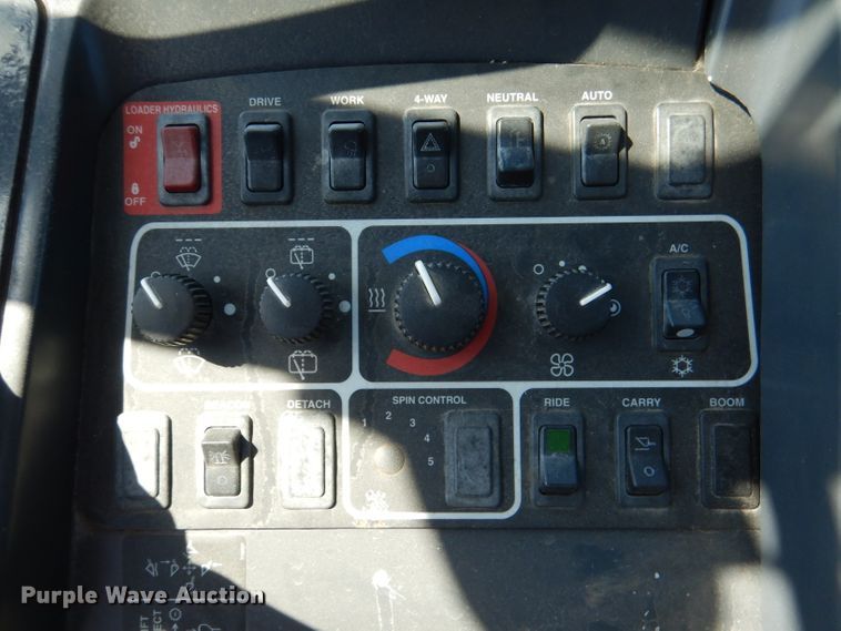 image for item DL3062 2003 John Deere 444H  wheel loader