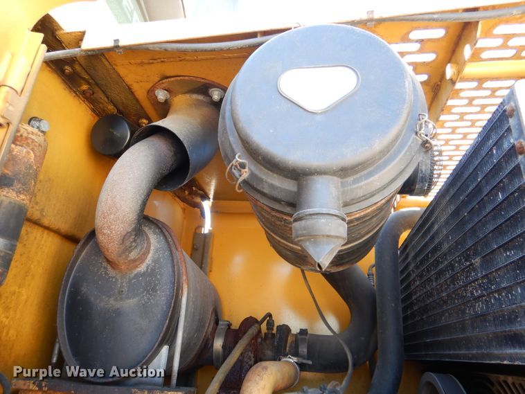 image for item DL3062 2003 John Deere 444H  wheel loader