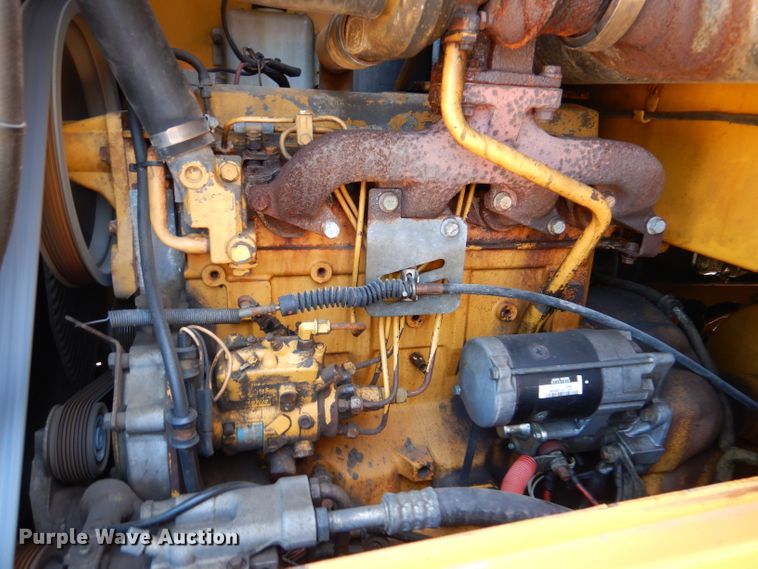 image for item DL3062 2003 John Deere 444H  wheel loader