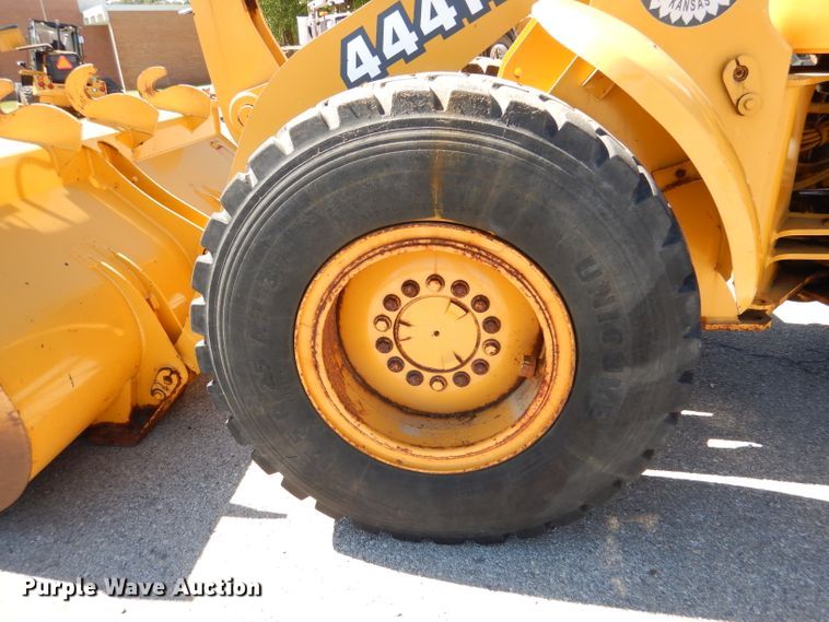 image for item DL3062 2003 John Deere 444H  wheel loader