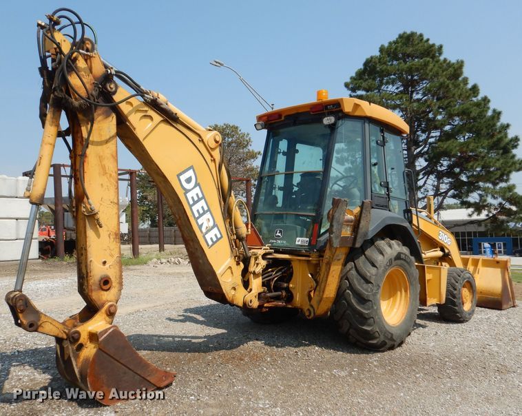 image for item DL3063 2005 John Deere 310G  backhoe