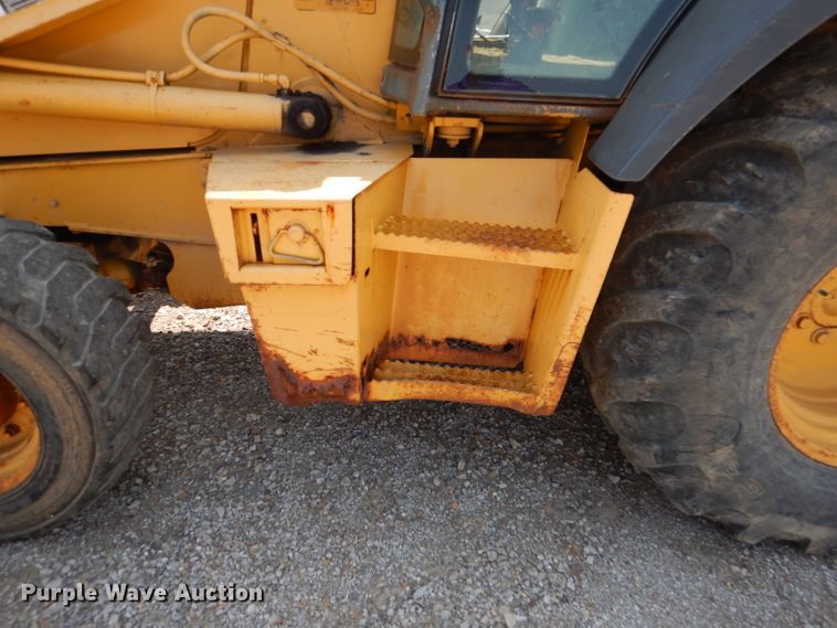 image for item DL3063 2005 John Deere 310G  backhoe