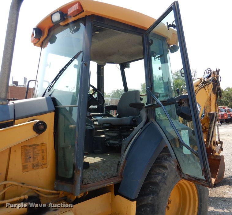 image for item DL3063 2005 John Deere 310G  backhoe