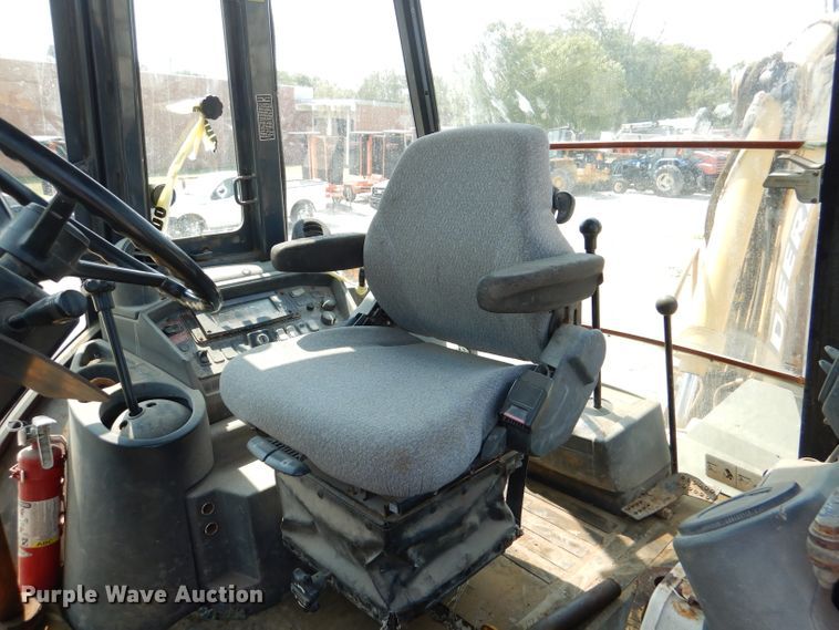 image for item DL3063 2005 John Deere 310G  backhoe