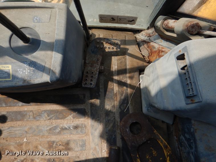 image for item DL3063 2005 John Deere 310G  backhoe