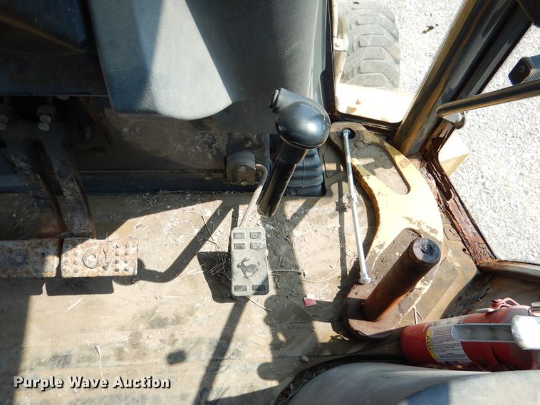 image for item DL3063 2005 John Deere 310G  backhoe