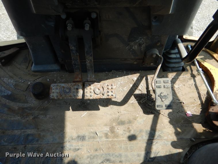 image for item DL3063 2005 John Deere 310G  backhoe