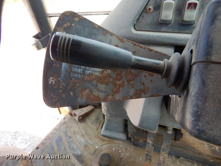 image for item DL3063 2005 John Deere 310G  backhoe