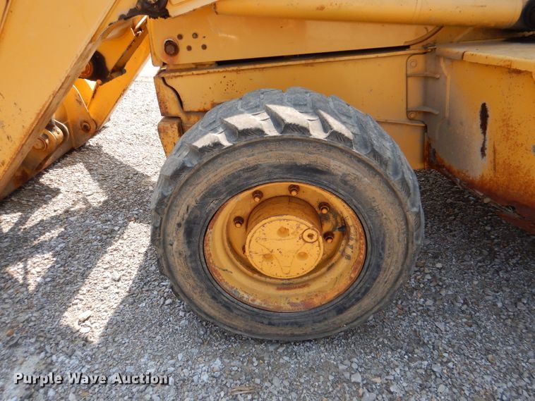 image for item DL3063 2005 John Deere 310G  backhoe