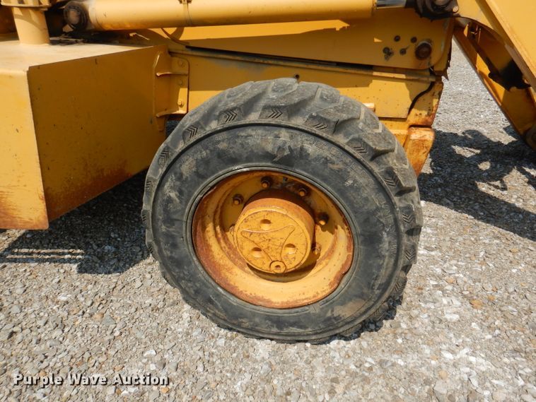 image for item DL3063 2005 John Deere 310G  backhoe