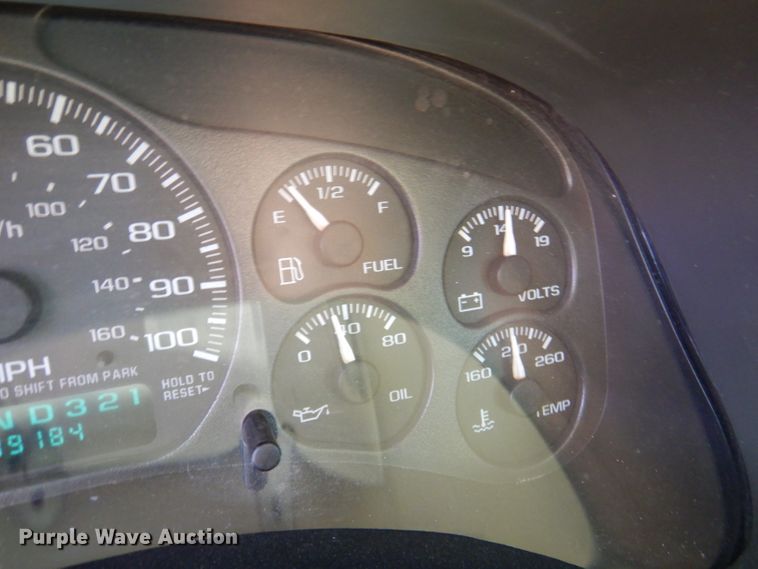 image for item DL3064 2002 Chevrolet Silverado 1500  pickup truck