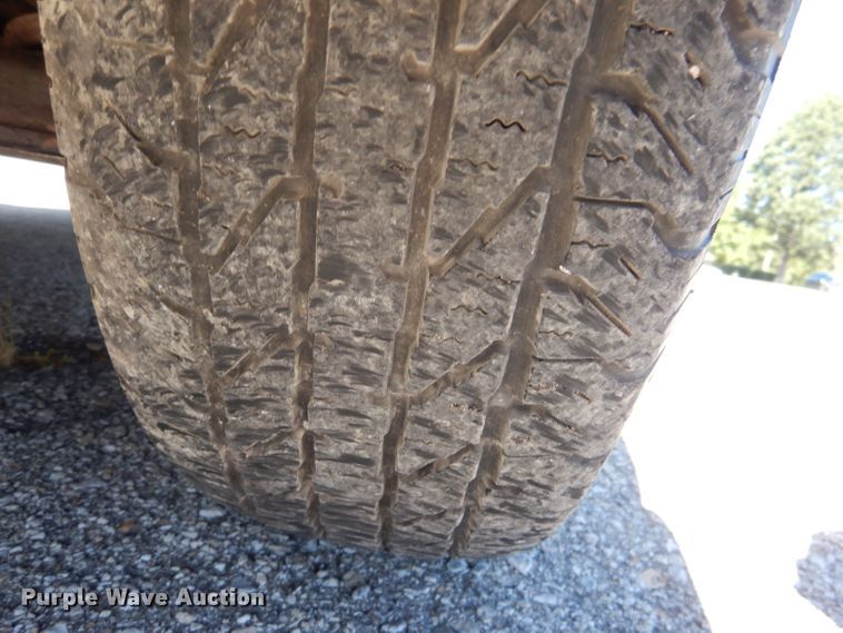 image for item DL3064 2002 Chevrolet Silverado 1500  pickup truck