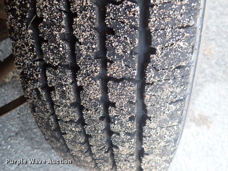 image for item DN2062 2002 Chevrolet Suburban 1500  SUV