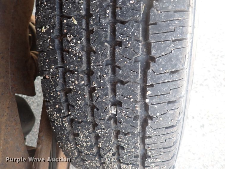 image for item DN2062 2002 Chevrolet Suburban 1500  SUV