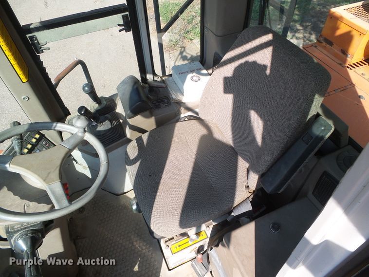 image for item GP9496 1996 Fiat-Allis FR160  wheel loader