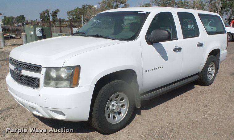 image for item GP9498 2008 Chevrolet Suburban LS  SUV