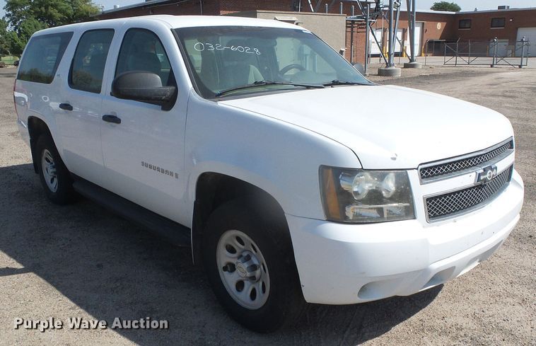 image for item GP9498 2008 Chevrolet Suburban LS  SUV