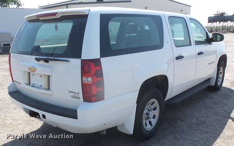image for item GP9498 2008 Chevrolet Suburban LS  SUV