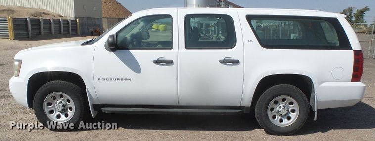 image for item GP9498 2008 Chevrolet Suburban LS  SUV