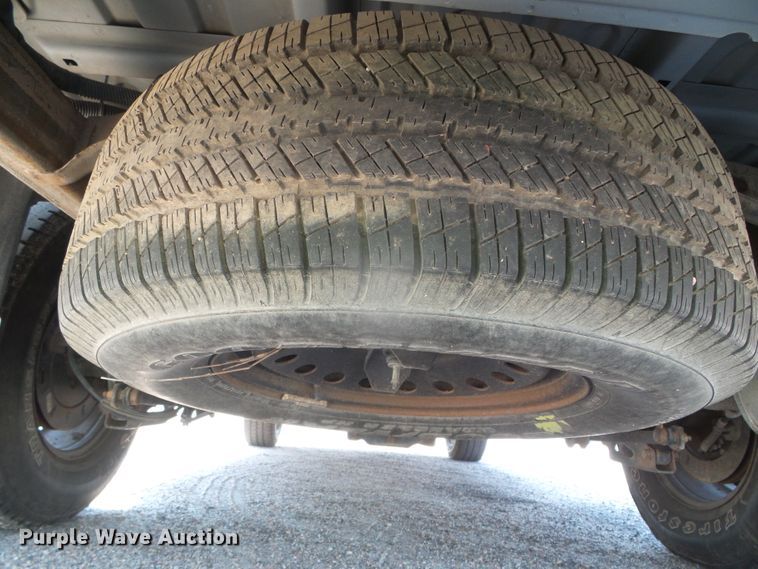 image for item GP9498 2008 Chevrolet Suburban LS  SUV