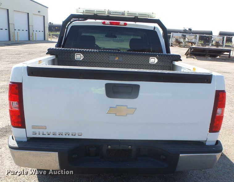 image for item GP9500 2011 Chevrolet Silverado 1500  Ext. Cab pickup truck