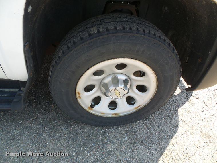 image for item GP9500 2011 Chevrolet Silverado 1500  Ext. Cab pickup truck