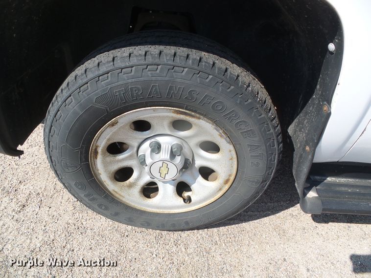 image for item GP9500 2011 Chevrolet Silverado 1500  Ext. Cab pickup truck