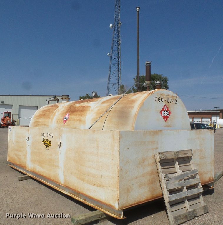 image for item GP9501 2002 Wemac steel fuel tank