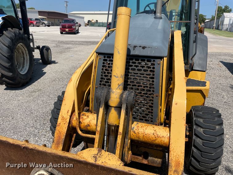 image for item JQ9638 2003 John Deere 310G  backhoe