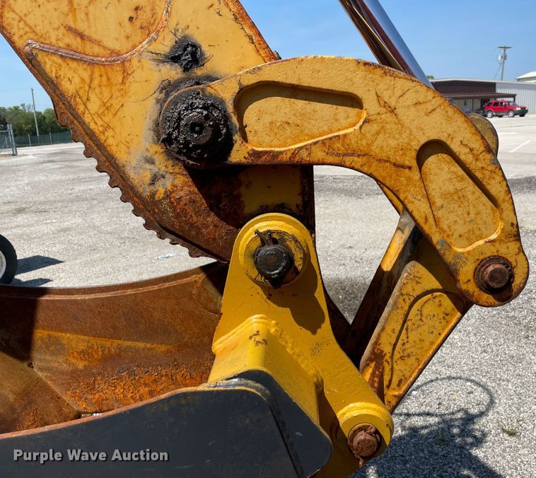 image for item JQ9638 2003 John Deere 310G  backhoe