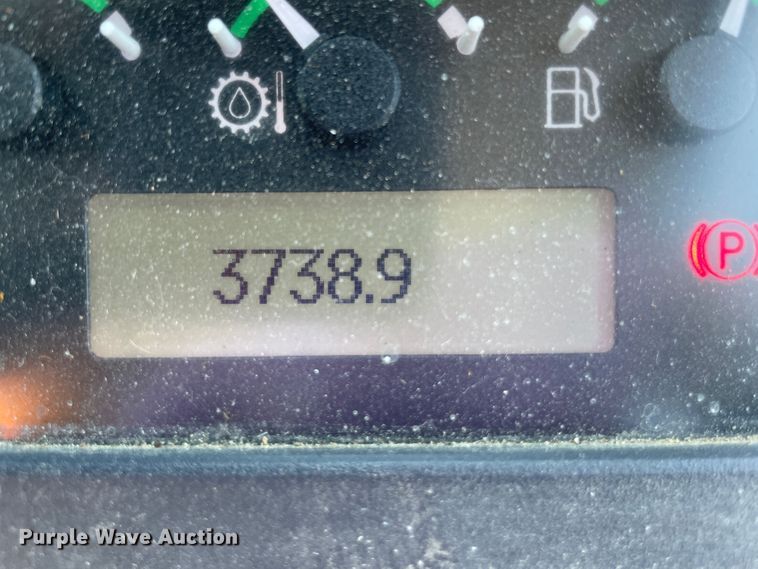 image for item JQ9638 2003 John Deere 310G  backhoe