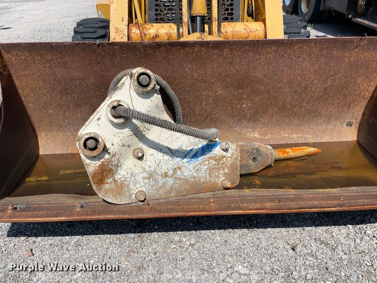 image for item JQ9638 2003 John Deere 310G  backhoe