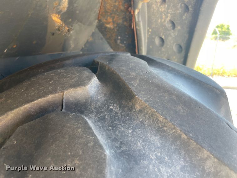 image for item JQ9638 2003 John Deere 310G  backhoe