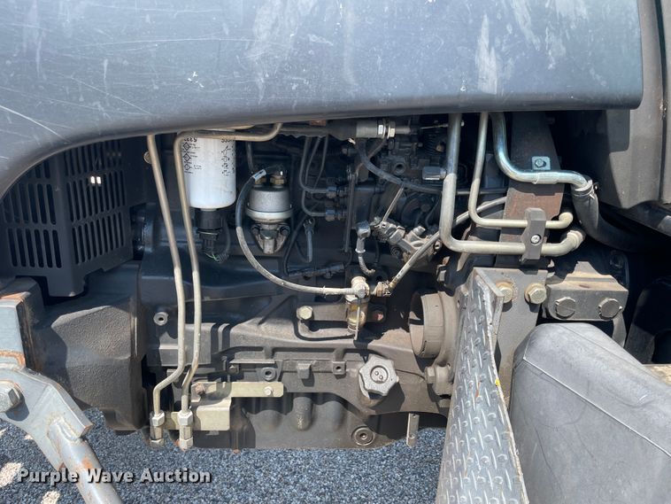 image for item JQ9639 2009 New Holland T6020  tractor