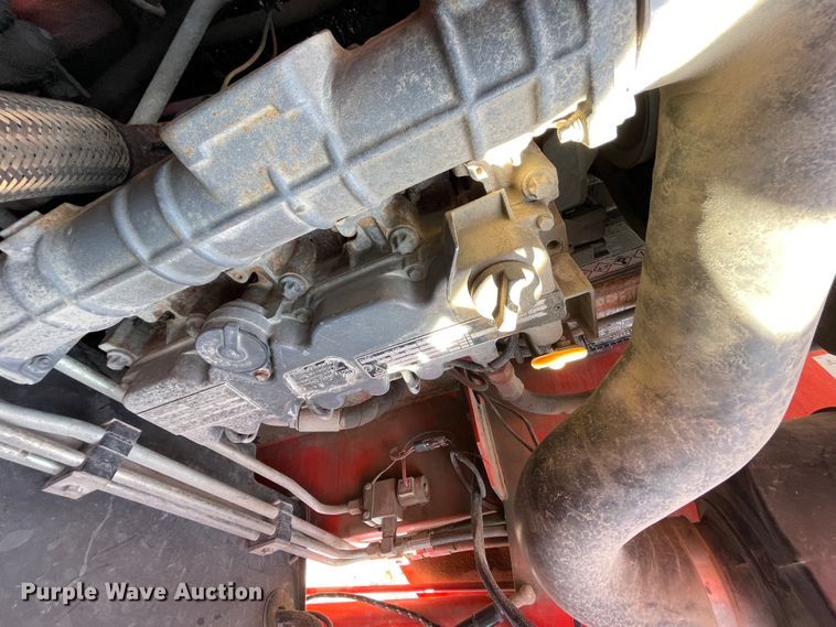 image for item JQ9640 1999 Gehl 5635DX  skid steer loader