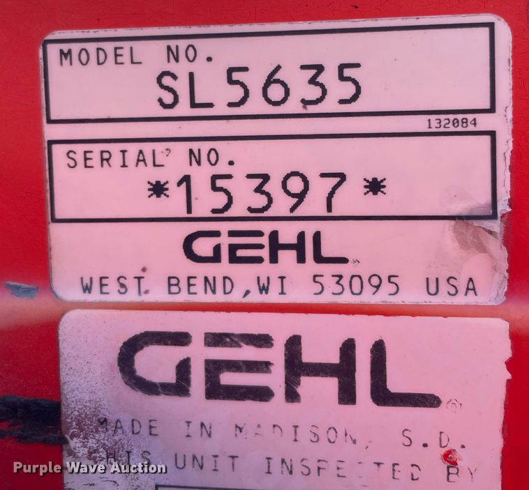 image for item JQ9640 1999 Gehl 5635DX  skid steer loader