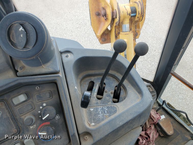 image for item KK9237 2006 John Deere 310G  backhoe