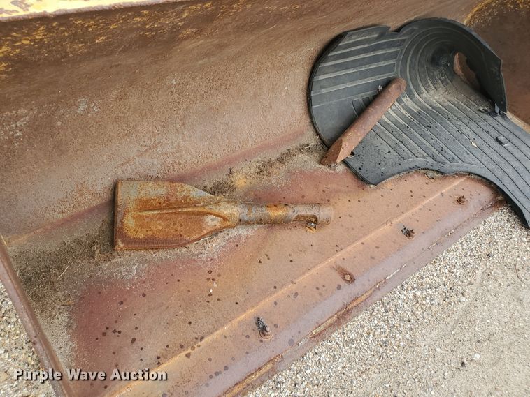 image for item KK9237 2006 John Deere 310G  backhoe