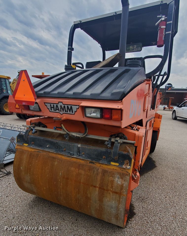 image for item KK9239 1999 Hamm DV6K  combination vibratory roller